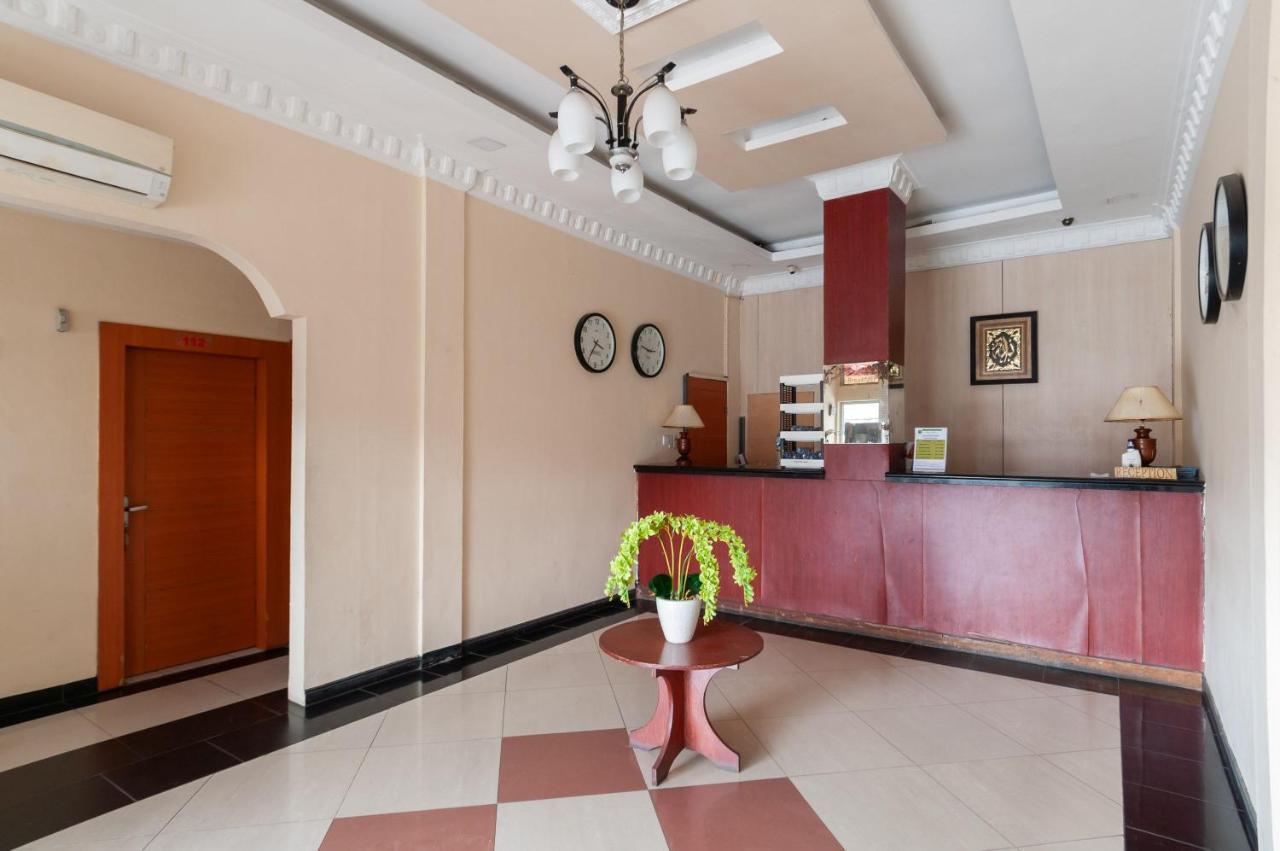 Urbanview Hotel Syariah Residence Medan By Reddoorz Eksteriør bilde